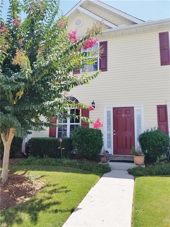 2 bedroom, 1,406 sq ft townhouse sold at 4210 Oakwood Road B6, Oakwood, GA 30566
