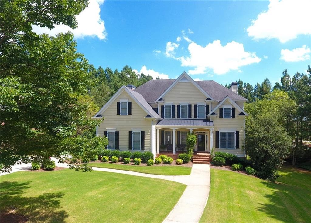 6 bedroom single family residence sold at 6100 Cottingham Way, Cumming, GA 30041