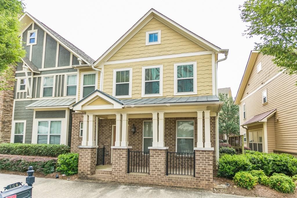 3 bedroom, 1,638 sq ft townhouse sold at 364 16th Street, Atlanta, GA 30363
