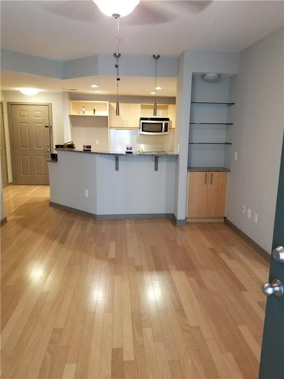 2 bedroom, 1,117 sq ft condominium sold at 390 17th Street 3048, Atlanta, GA 30363