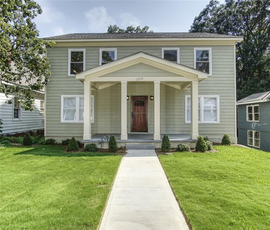 4 bedroom, 2,448 sq ft single family residence sold at 1576 Mims Street, Atlanta, GA 30314