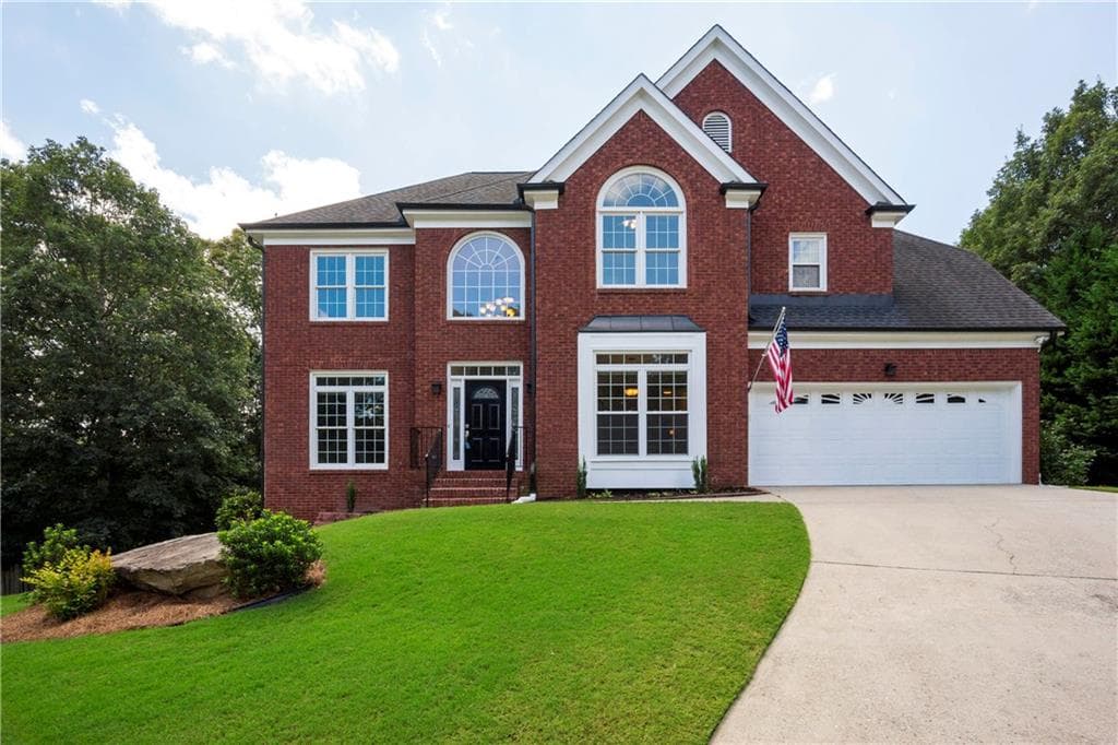 5 bedroom, 3,904 sq ft single family residence sold at 1497 Hadaway Trail, Lawrenceville, GA 30043