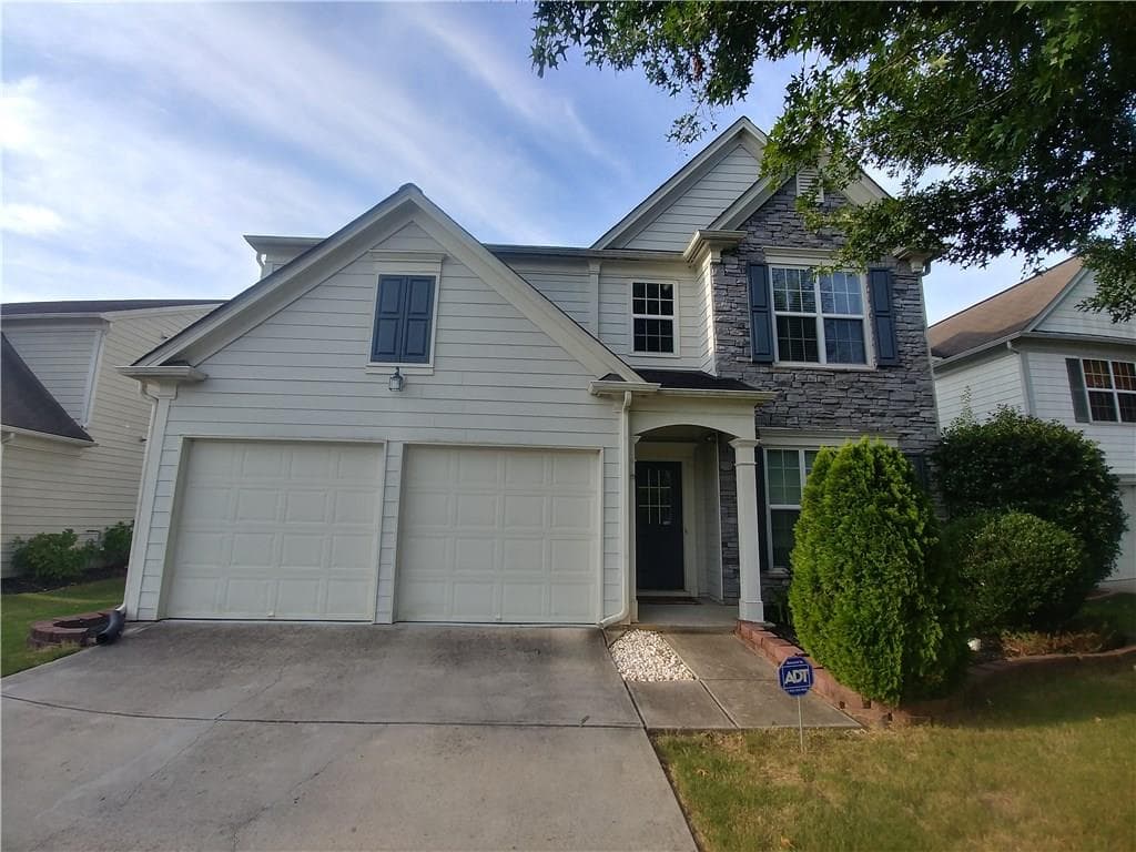 4 bedroom, 2,052 sq ft single family residence sold at 8710 Radford Lane, Suwanee, GA 30024
