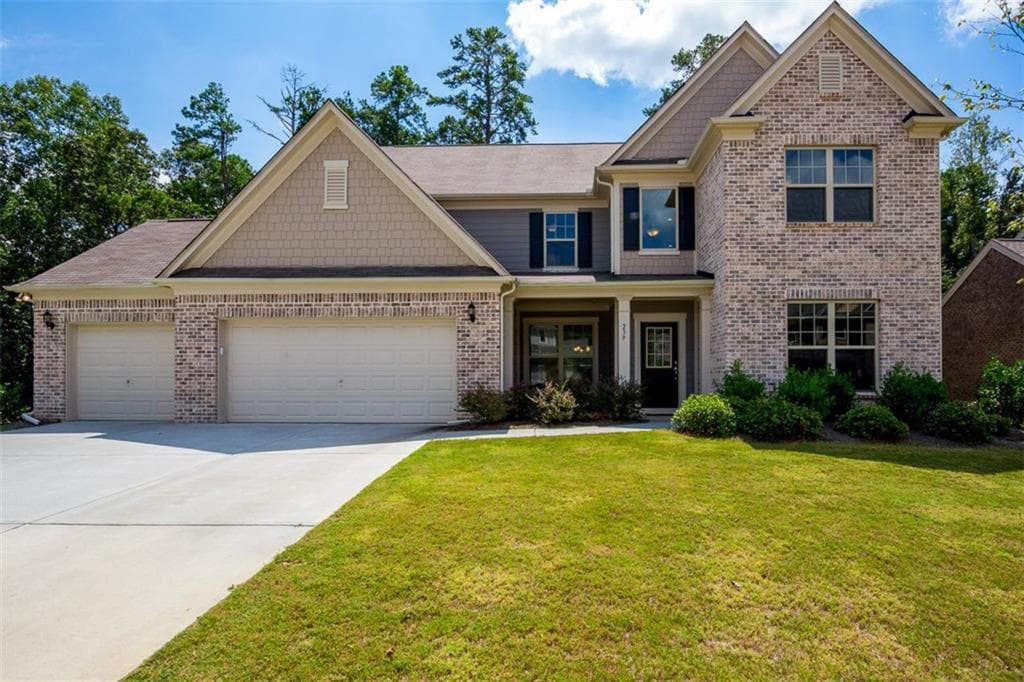 5 bedroom, 3,699 sq ft single family residence sold at 239 Vinca Circle, Suwanee, GA 30024