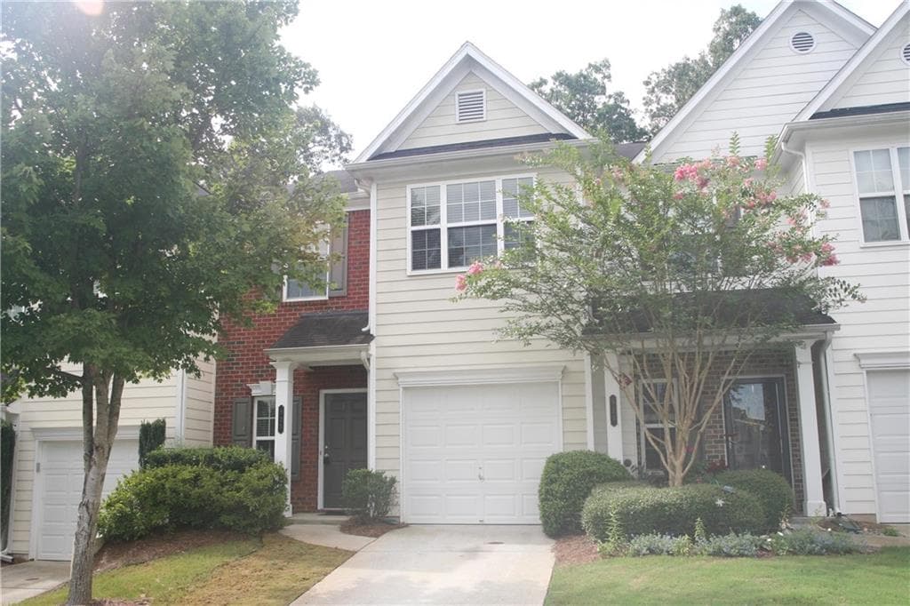 3 bedroom, 1,540 sq ft townhouse sold at 925 Magnolia Leaf Drive, Woodstock, GA 30188