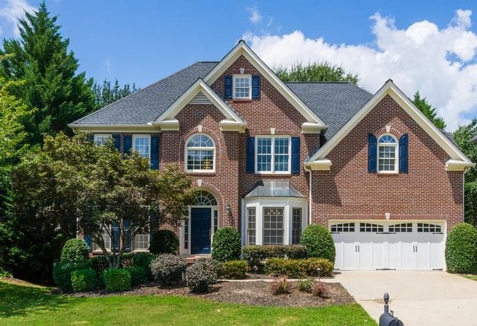 6 bedroom, 3,355 sq ft single family residence sold at 1105 Wilde Run Court, Roswell, GA 30075