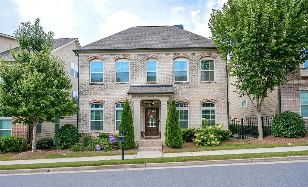 4 bedroom, 2,689 sq ft single family residence sold at 4307 Elliott Way, Smyrna, GA 30082