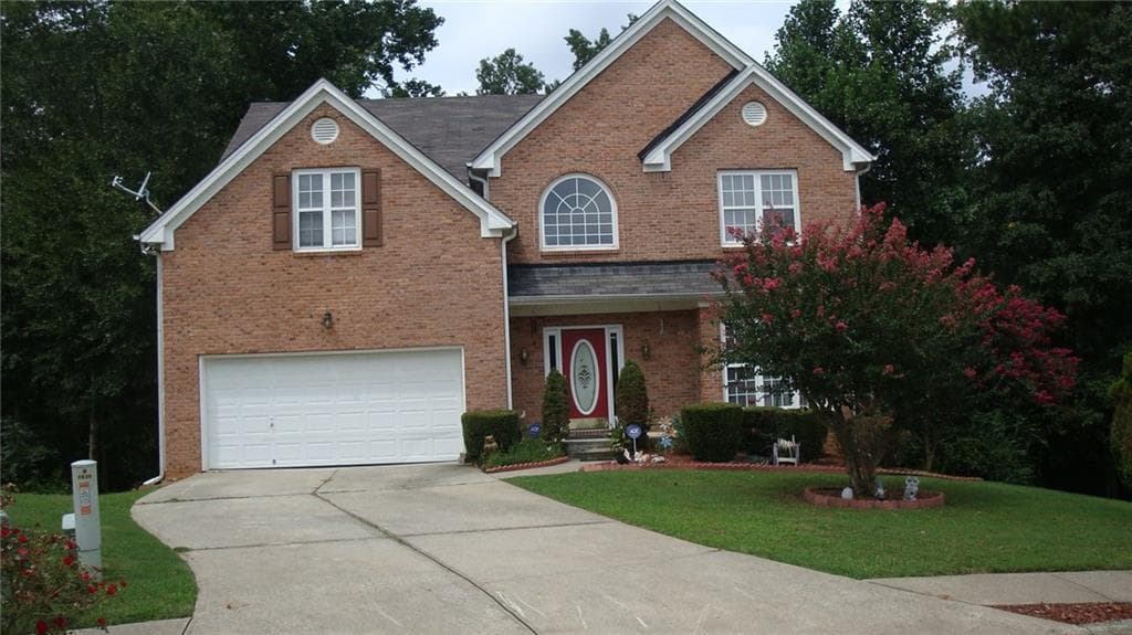 5 bedroom, 2,626 sq ft single family residence sold at 4614 Creek Forest Court, Lilburn, GA 30047