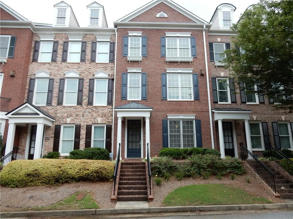 3 bedroom, 2,280 sq ft townhouse sold at 4503 Kendall Way, Roswell, GA 30075