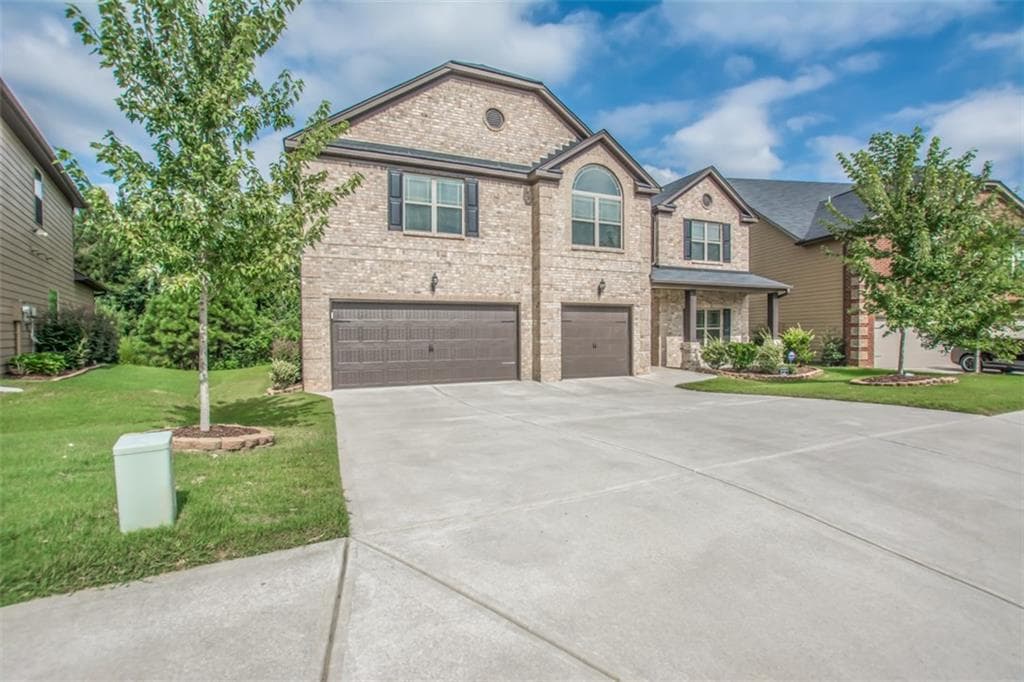 870 Clifton Springs Close Drive, Atlanta, GA 30349 — most recent listing photo