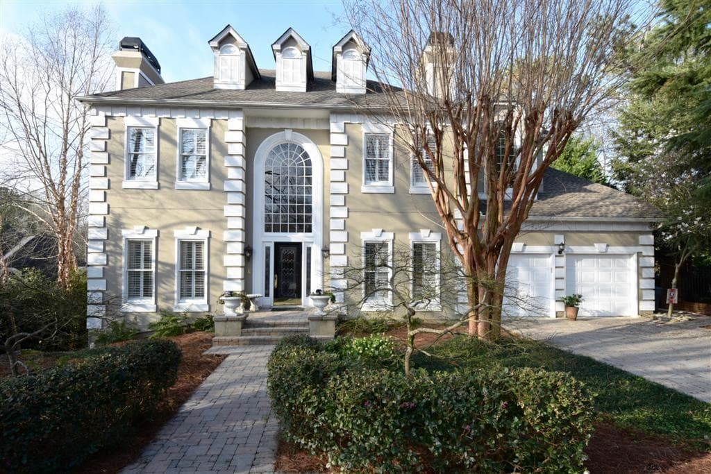 5 bedroom single family residence sold at 4614 Chattahoochee Crossing, Marietta, GA 30067