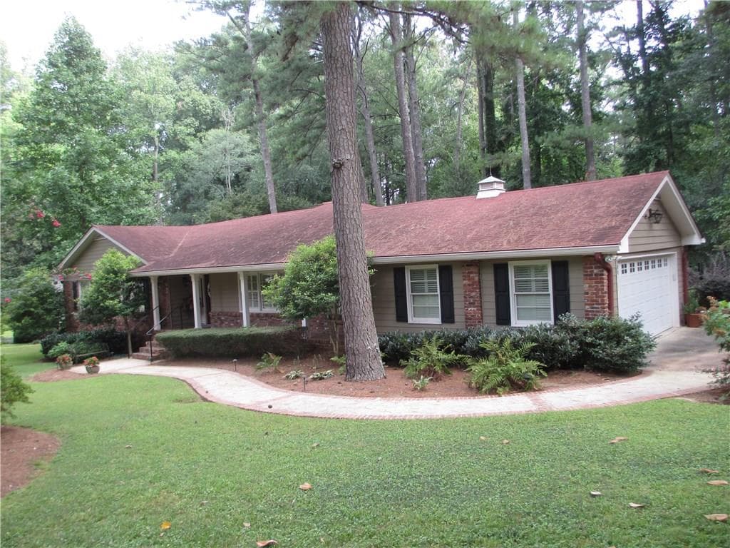 3 bedroom, 2,269 sq ft single family residence sold at 1781 Timberland Road, Atlanta, GA 30345