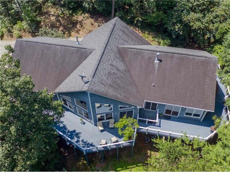 3 bedroom, 6,120 sq ft single family residence sold at 985 Hidden Branches Trail, Canton, GA 30115