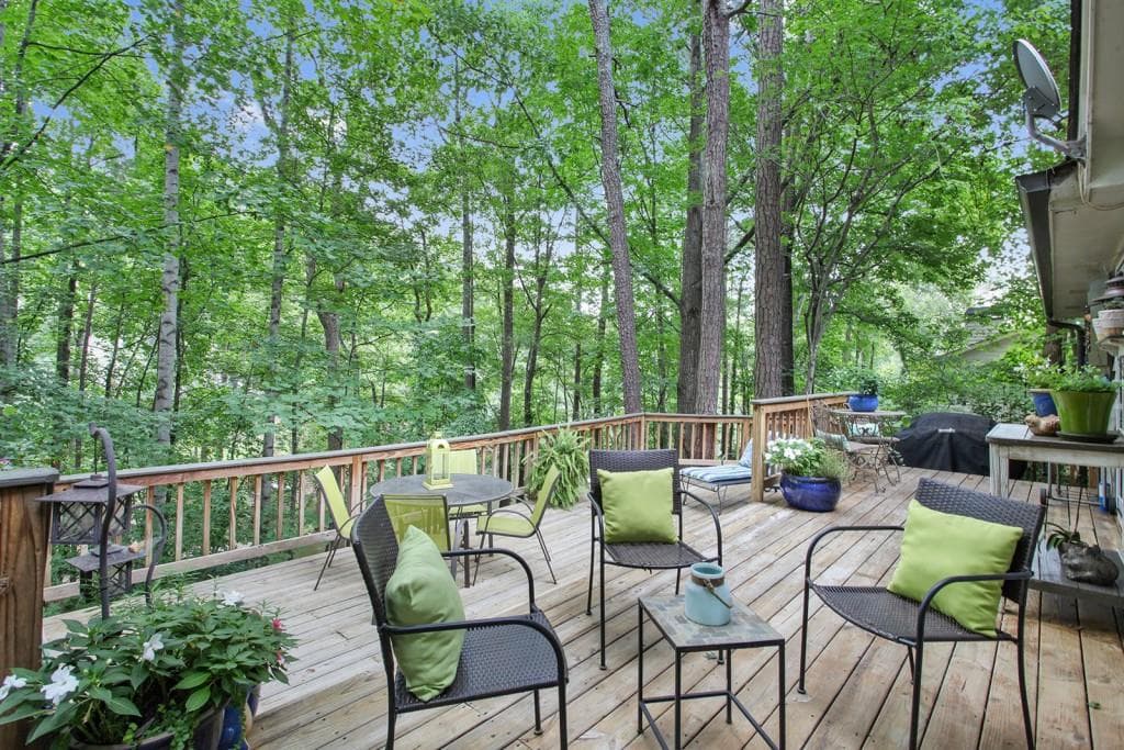 3 bedroom, 3,132 sq ft single family residence sold at 150 Boxelder Lane, Roswell, GA 30076