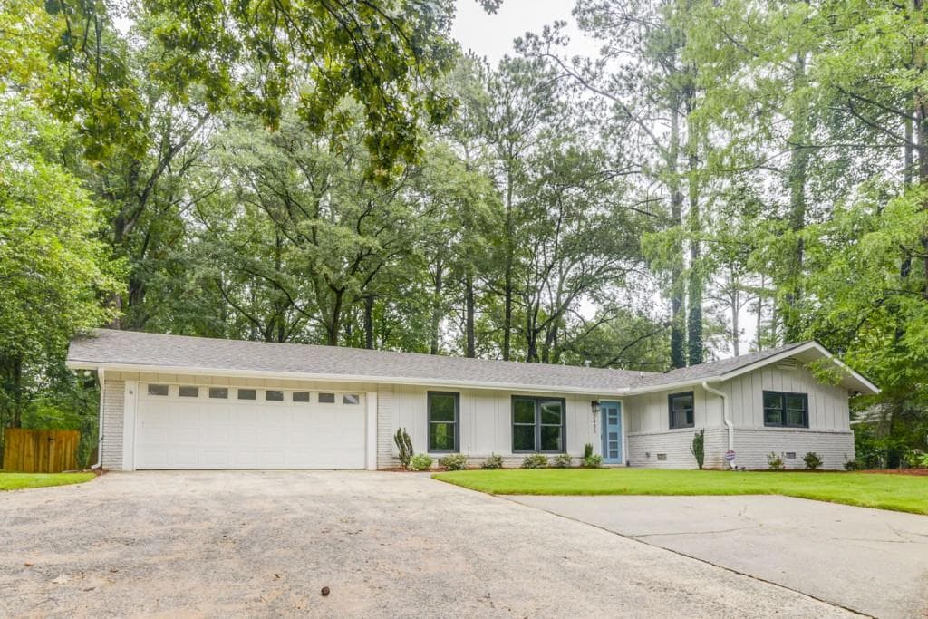 4 bedroom, 1,819 sq ft single family residence sold at 2485 Shallowford Road, Atlanta, GA 30345