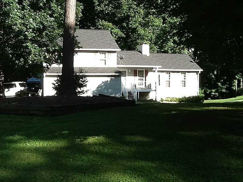 4 bedroom, 2,358 sq ft single family residence sold at 1179 Ashbrook Drive, Lawrenceville, GA 30043
