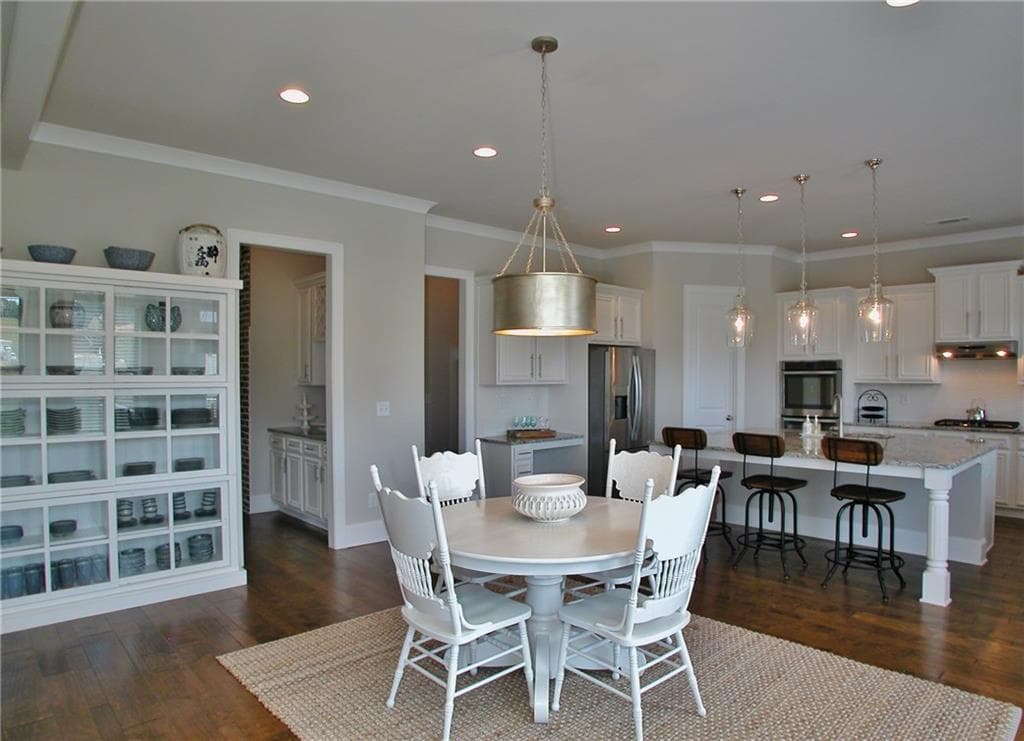 4 bedroom, 4,000 sq ft single family residence sold at 4694 Falls Edge Drive, Buford, GA 30519