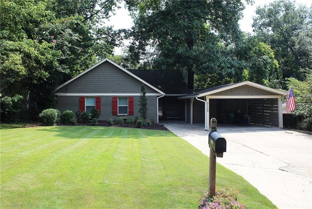 4 bedroom, 1,975 sq ft single family residence sold at 2120 Drew Valley Road, Brookhaven, GA 30319