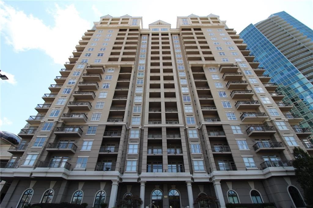 3334 Peachtree Road 506, Atlanta, GA 30326 — most recent listing photo