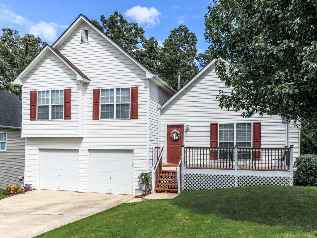 3 bedroom, 1,339 sq ft single family residence sold at 304 Lafayette Street, Dallas, GA 30157