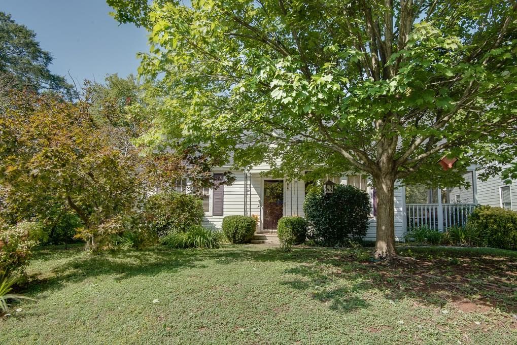 2 bedroom, 920 sq ft single family residence sold at 835 Ormewood Terrace, Atlanta, GA 30316