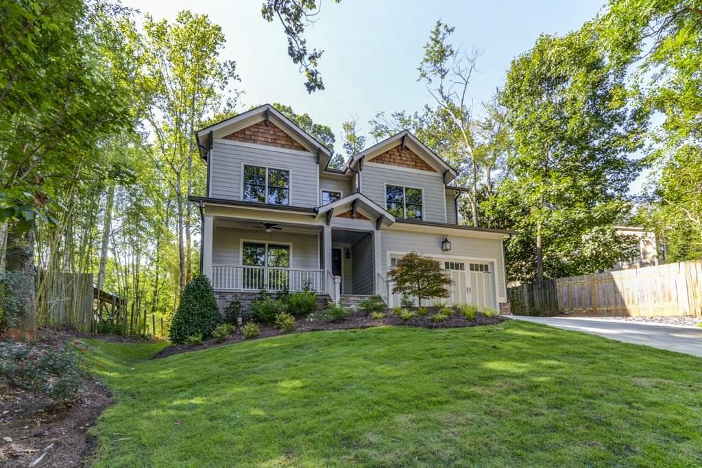 5 bedroom, 5,011 sq ft single family residence sold at 1821 Marlbrook Drive, Atlanta, GA 30307