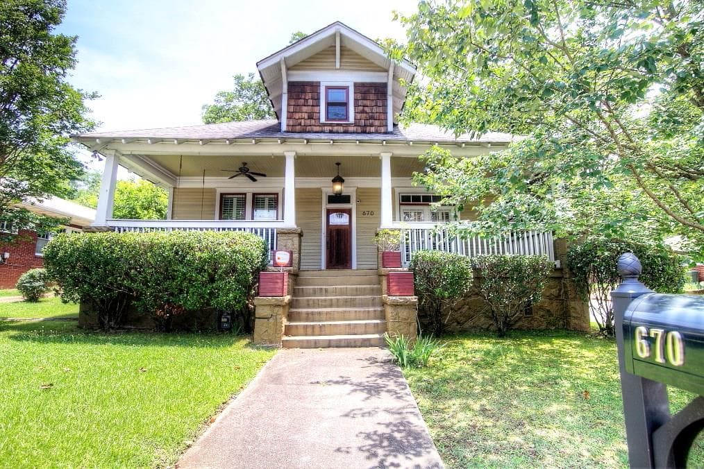 4 bedroom, 2,731 sq ft single family residence sold at 670 Moreland Avenue, Atlanta, GA 30316