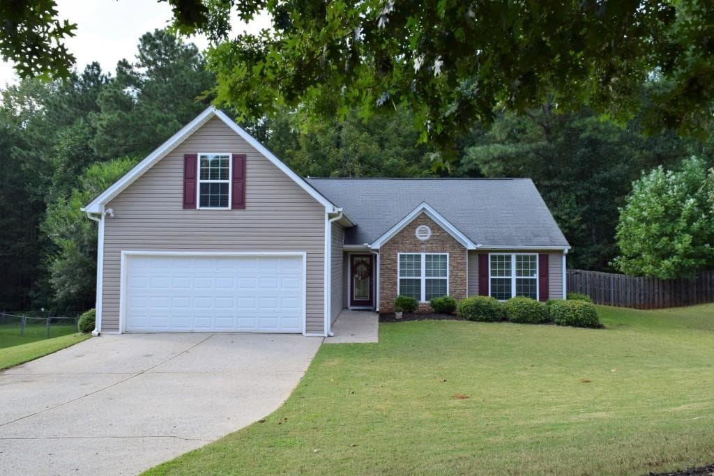 813 Kenwood Lane, Winder, GA 30680 — most recent listing photo