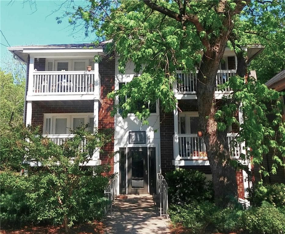 2 bedroom, 879 sq ft condominium sold at 212 Berean Avenue 1, Atlanta, GA 30316