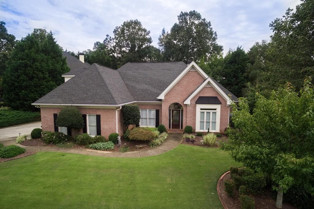 4 bedroom, 2,703 sq ft single family residence sold at 2870 Towne Village Drive, Duluth, GA 30097