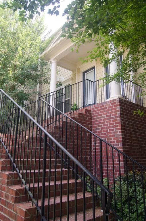 3 bedroom, 2,200 sq ft townhouse sold at 2644 Portbury Place, Atlanta, GA 30329