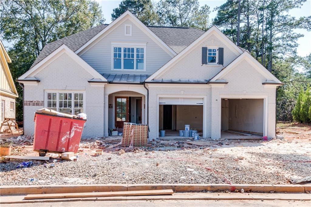 4 bedroom, 3,260 sq ft single family residence sold at 2805 Cogburn Pointe, Alpharetta, GA 30004