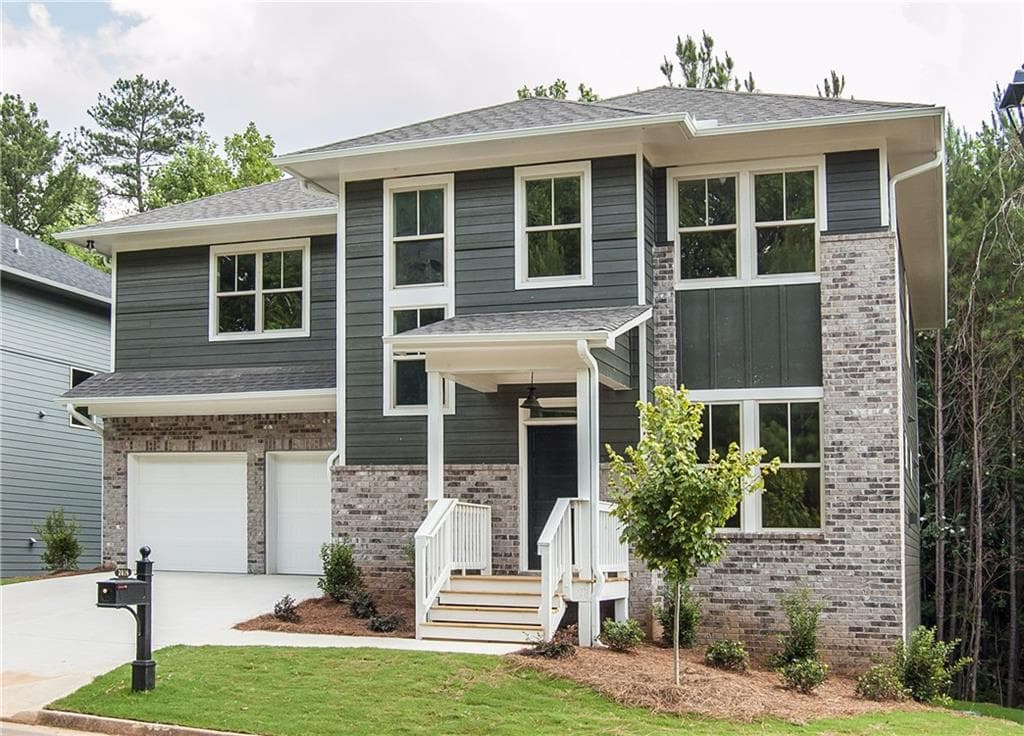 4 bedroom, 2,576 sq ft single family residence sold at 2814 Silver Hill Terrace, Atlanta, GA 30316