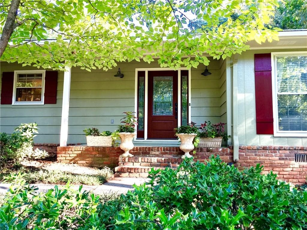 3 bedroom single family residence sold at 4619 Mountain Creek Drive, Roswell, GA 30075