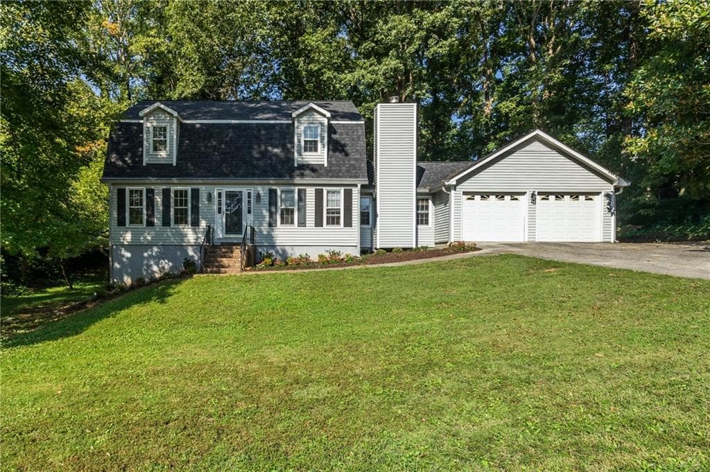 5 bedroom, 3,028 sq ft single family residence sold at 1453 Brookcliff Drive, Marietta, GA 30062