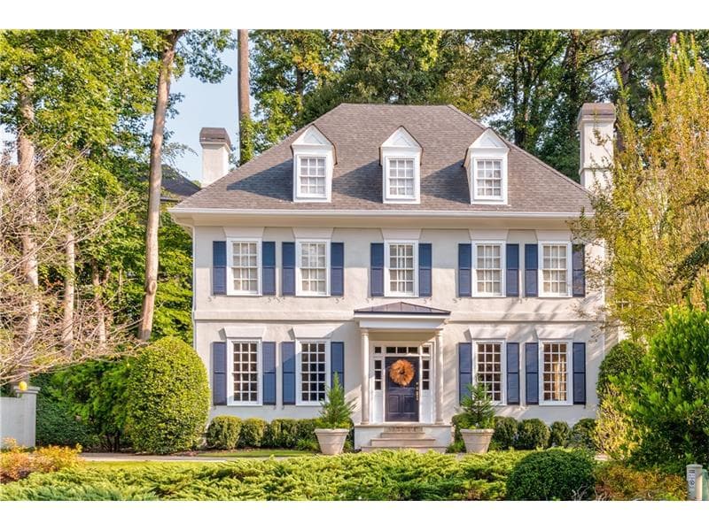 4 bedroom, 4,579 sq ft single family residence sold at 4397 Jett Place, Atlanta, GA 30327