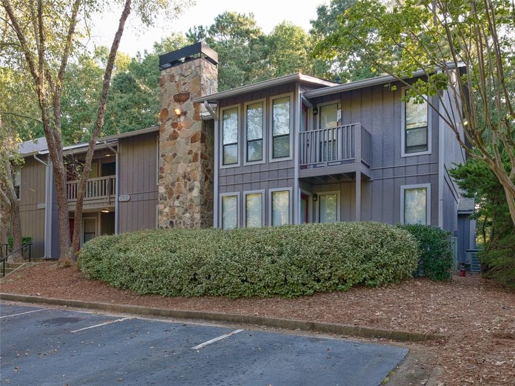 5085 Woodridge Way, Tucker, GA 30084 — most recent listing photo