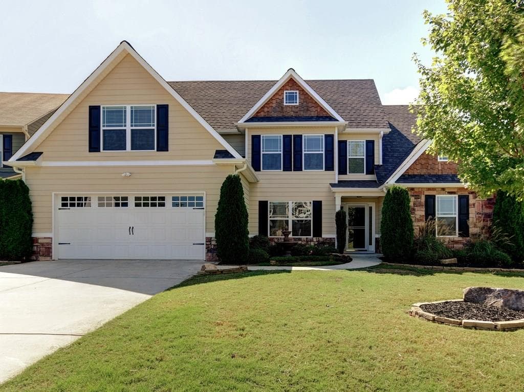 4 bedroom, 2,402 sq ft single family residence sold at 43 Palace Point, Dallas, GA 30132