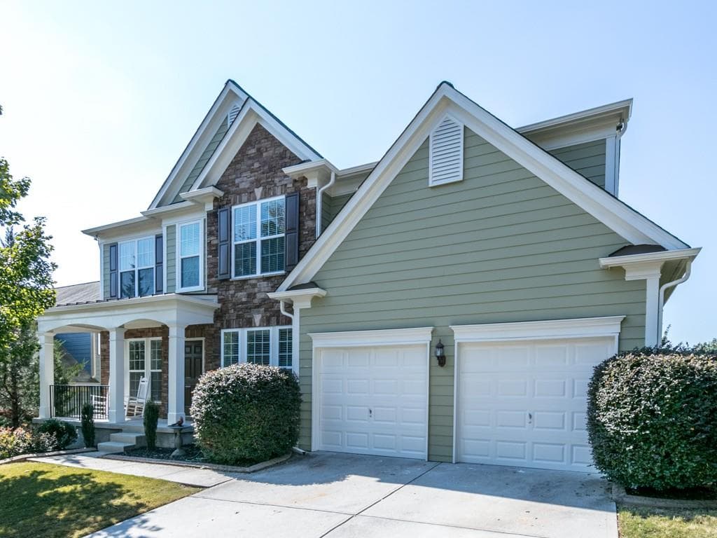 5 bedroom, 3,355 sq ft single family residence sold at 214 Glenwood Drive, Canton, GA 30115