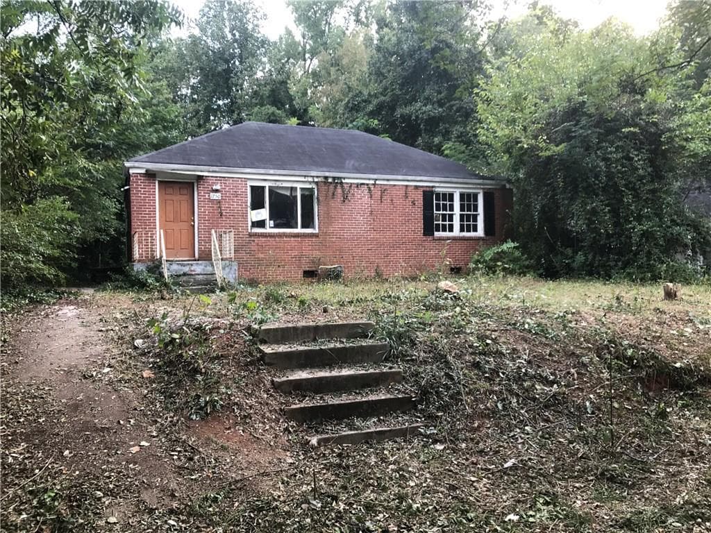 3 bedroom, 1,130 sq ft single family residence sold at 1750 Tiger Flowers Drive, Atlanta, GA 30314
