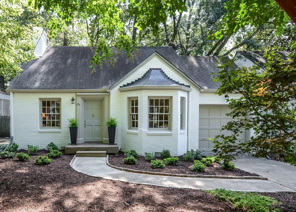 2 bedroom, 1,590 sq ft single family residence sold at 275 Springdale Drive, Atlanta, GA 30305
