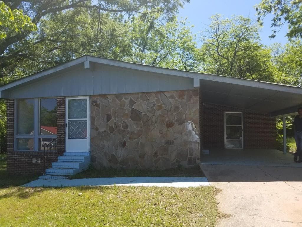 153 Glen Circle, Winder, GA 30680 — most recent listing photo