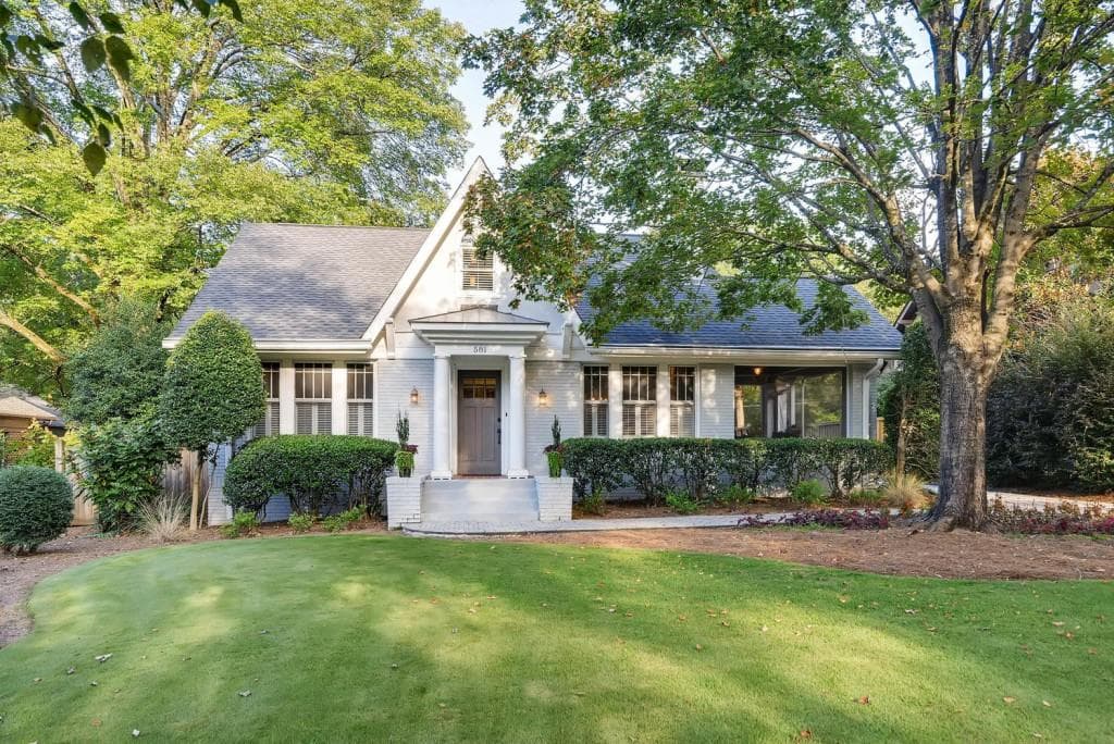 3 bedroom, 3,411 sq ft single family residence sold at 581 Ridgecrest Road, Atlanta, GA 30307