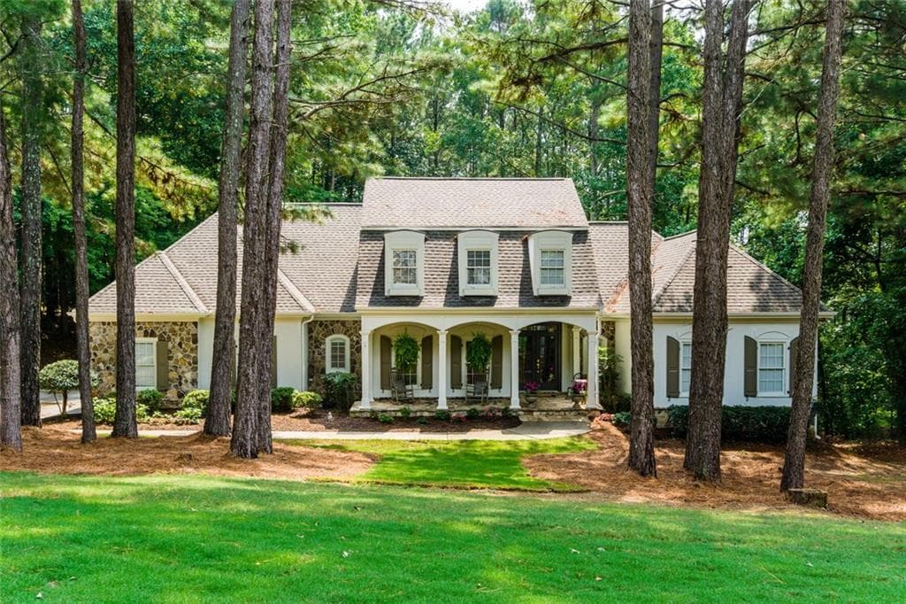 4 bedroom, 3,145 sq ft single family residence sold at 610 Glendalough Court, Milton, GA 30004