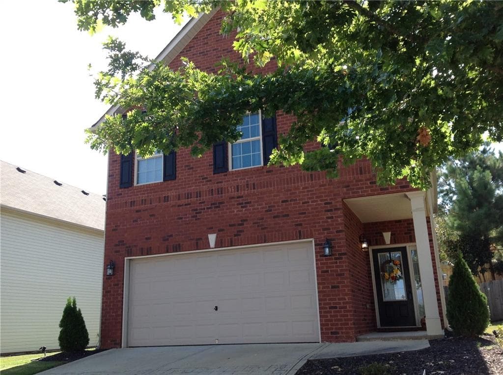 5816 Bradshaw Court, Flowery Branch, GA 30542 — most recent listing photo