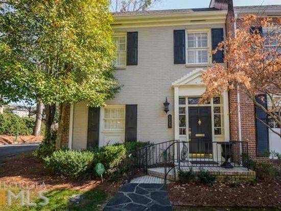 2 bedroom, 1,428 sq ft townhouse sold at 3488 Paces Place, Atlanta, GA 30327