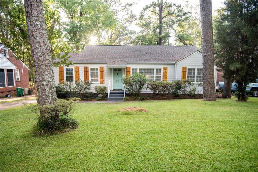 3 bedroom single family residence sold at 859 Shadowridge Drive, Atlanta, GA 30316
