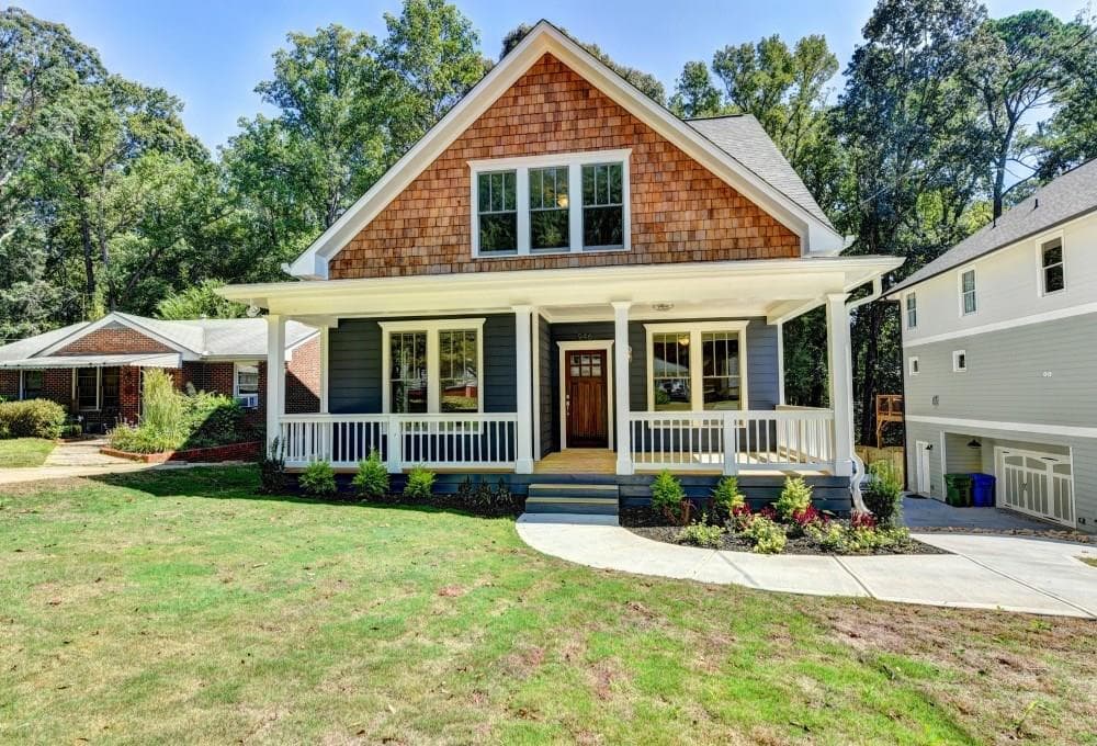 5 bedroom, 3,672 sq ft single family residence sold at 946 Prospect Avenue, Atlanta, GA 30316