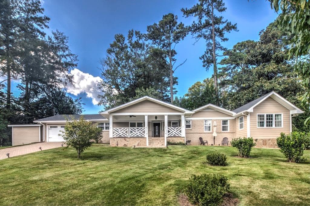 3 bedroom single family residence sold at 4510 Jolyn Place, Atlanta, GA 30342