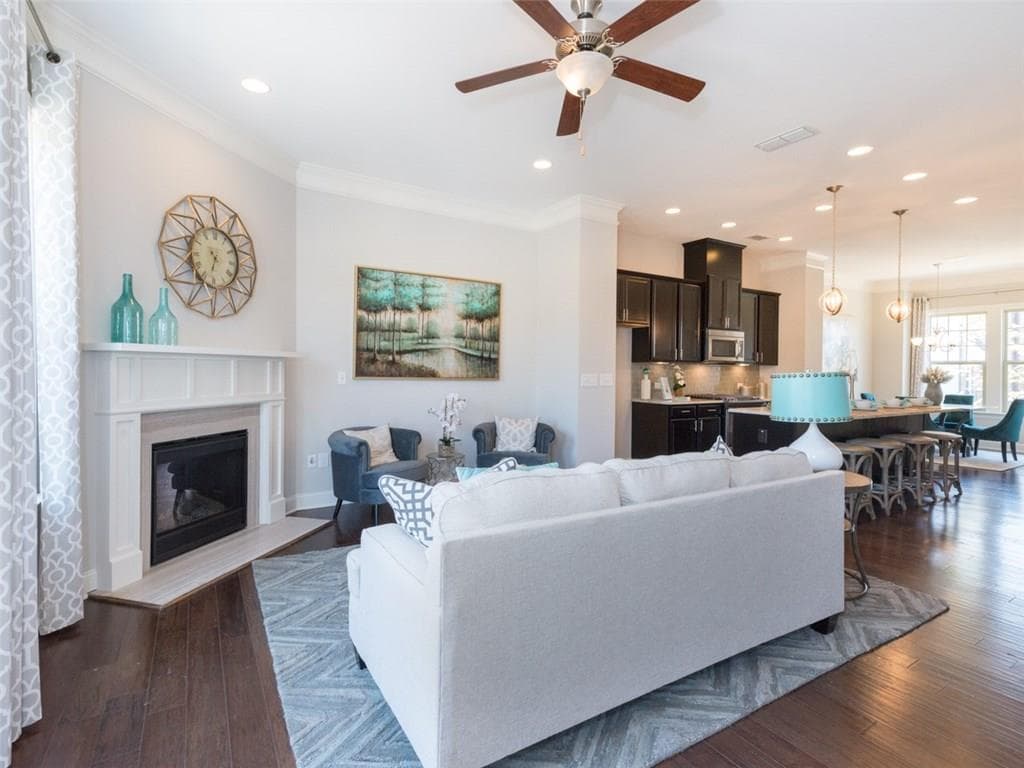 3 bedroom, 1,880 sq ft townhouse sold at 716 Morning Glory Way 315, Atlanta, GA 30324